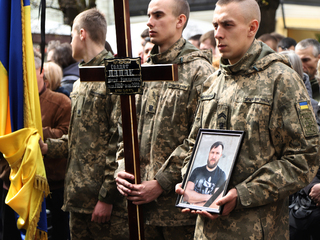 Герої не вмирають!