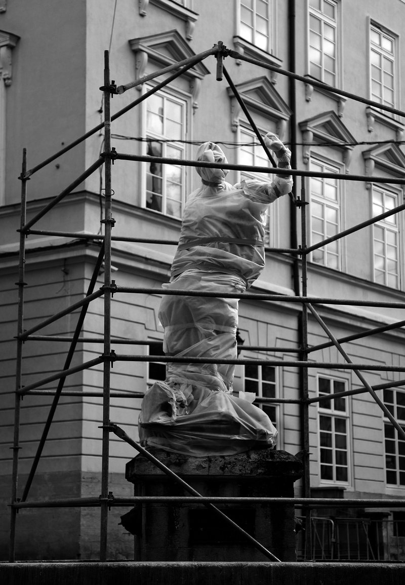 Львів, березень