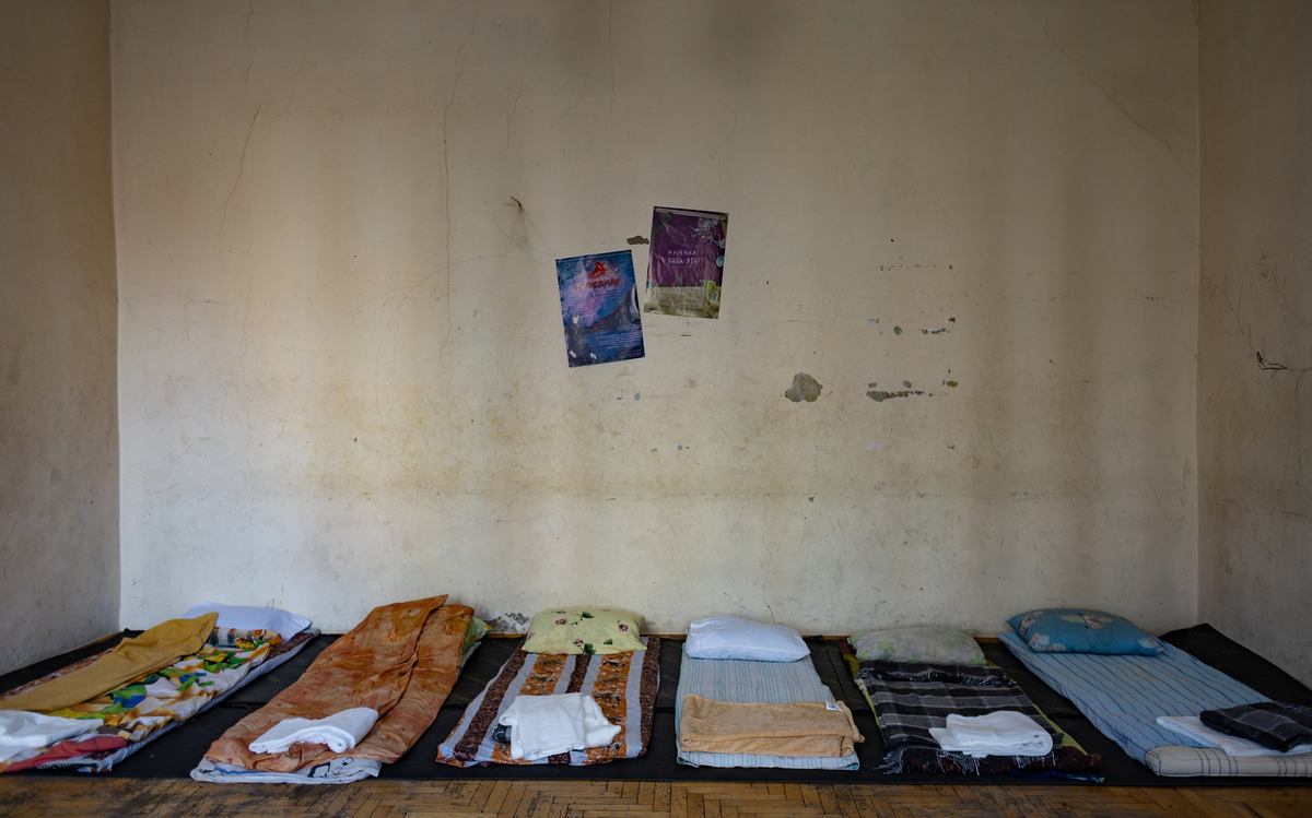 М театрі афіш менше ніж спальних місць