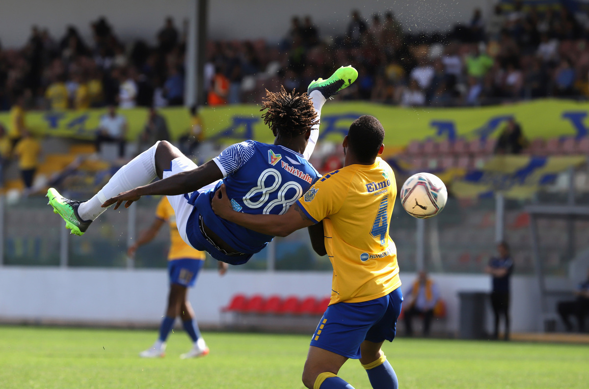 Here, let me hold you higher 