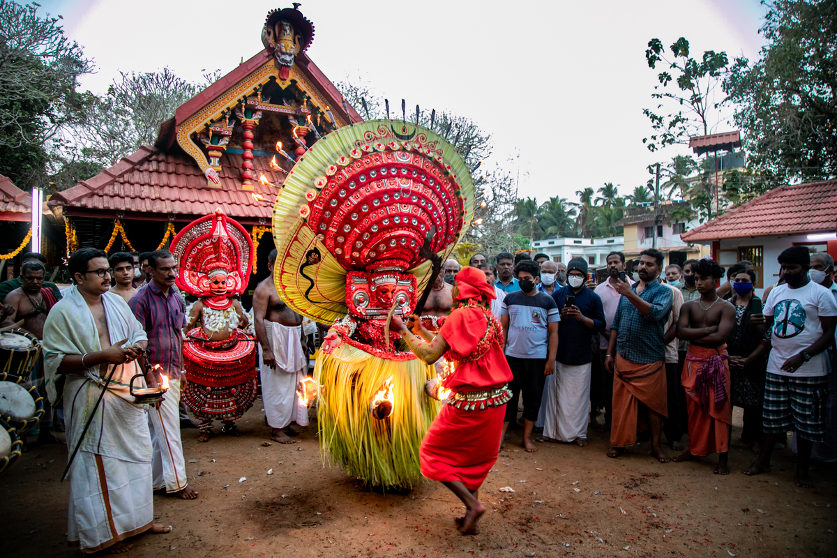 Kannur theyyam