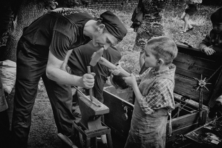 Юний коваль