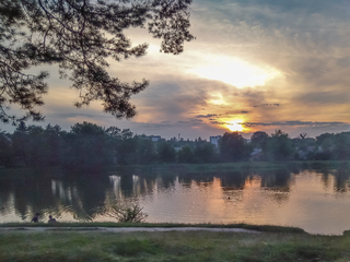 На березі річки