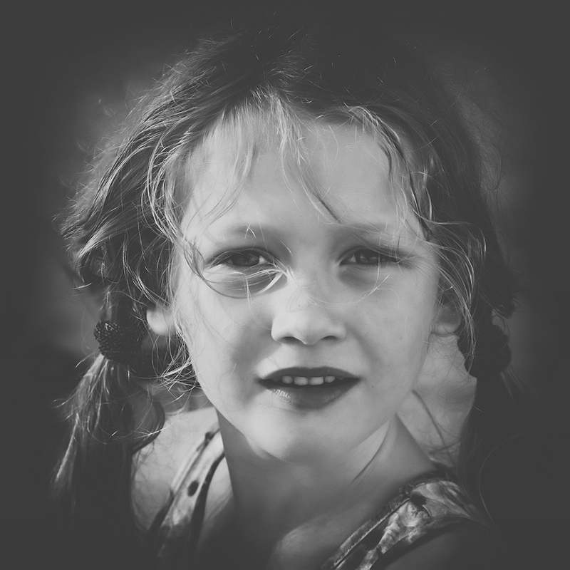 Sofia in black & white