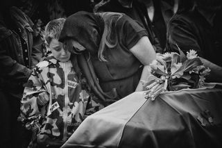 Дитячі сльози прощання