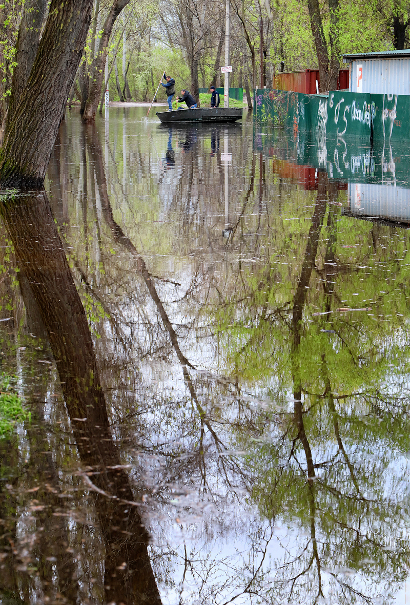 Весняна повінь