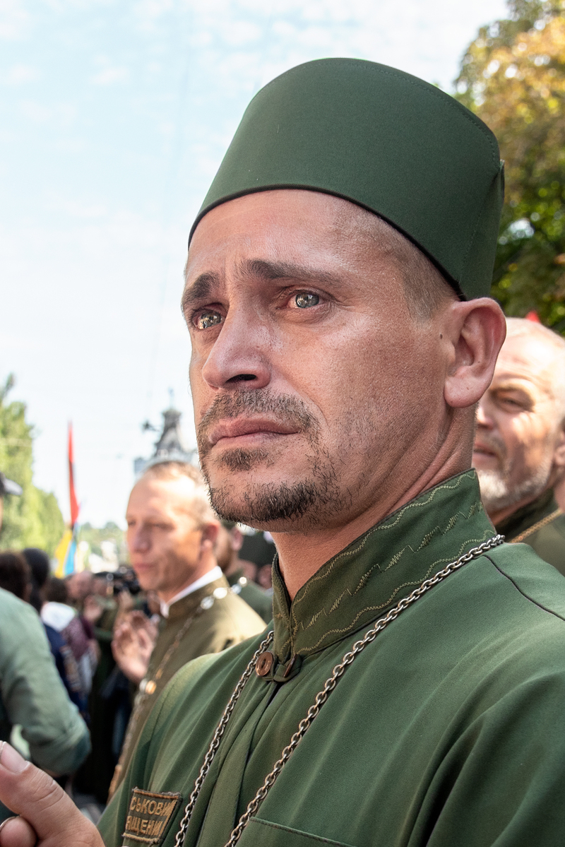 Чужого болю не буває