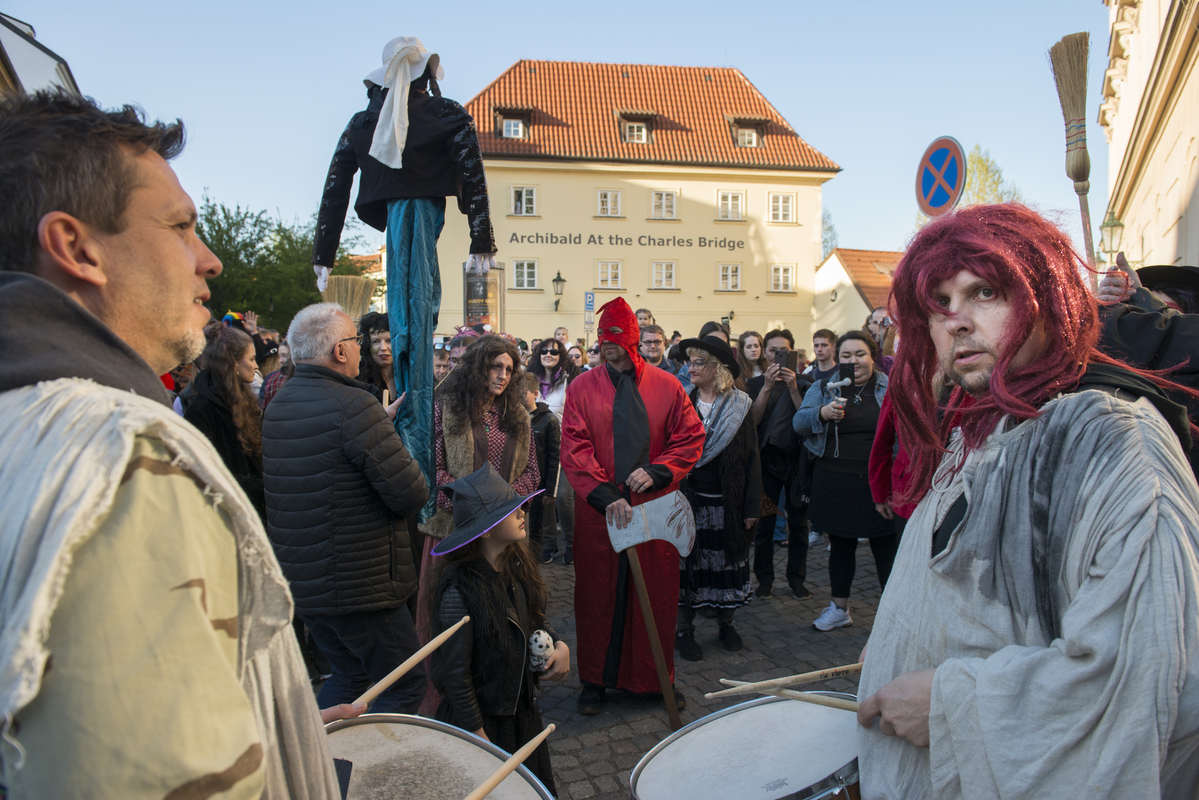 Прага. Святкування Чародейніце
