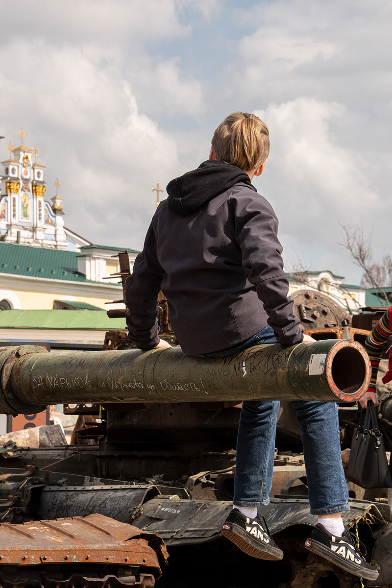 Життя перемагає