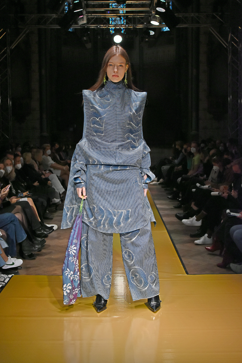 Diploma Selection 11. 