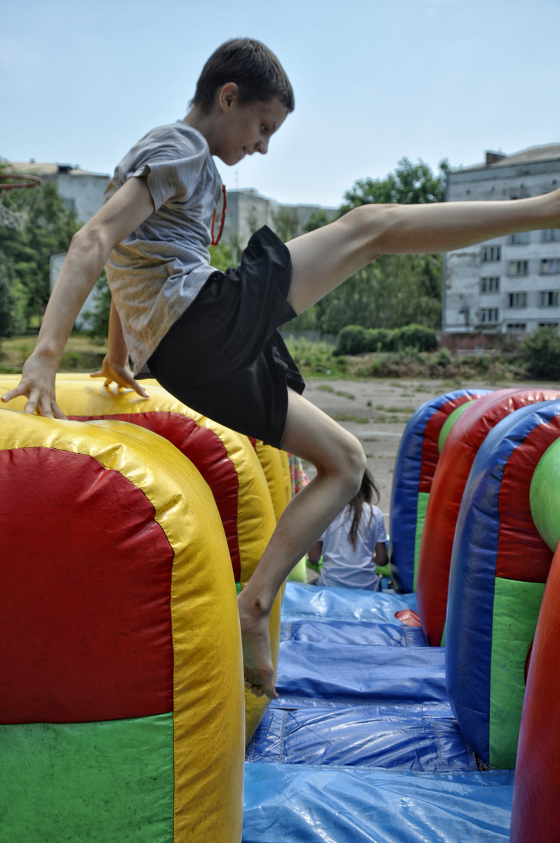 Атракціони для дітей переселенців