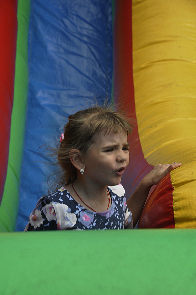 Атракціони для дітей переселенців