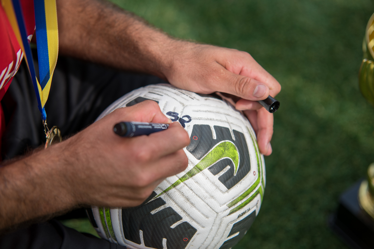 Хвилина слави