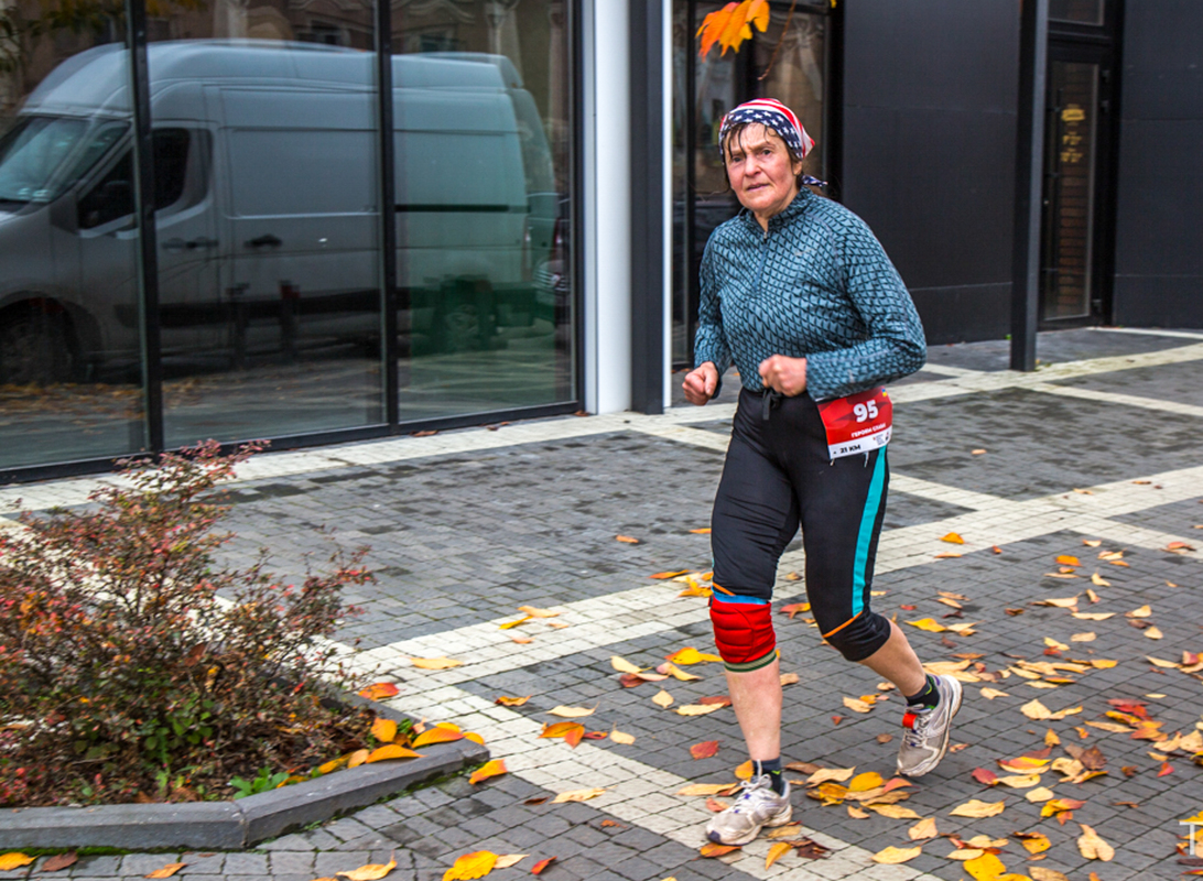 30.10.2022 м.Хуст Україна Поважна уастния полумарафону