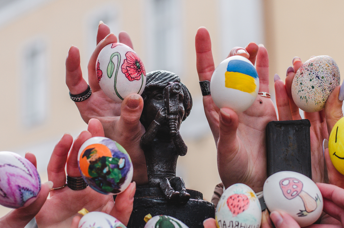 Писанки в стилі Енді Воргола