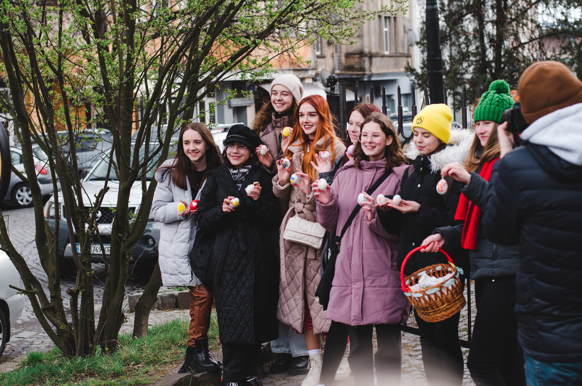 Писанки в стилі Енді Воргола