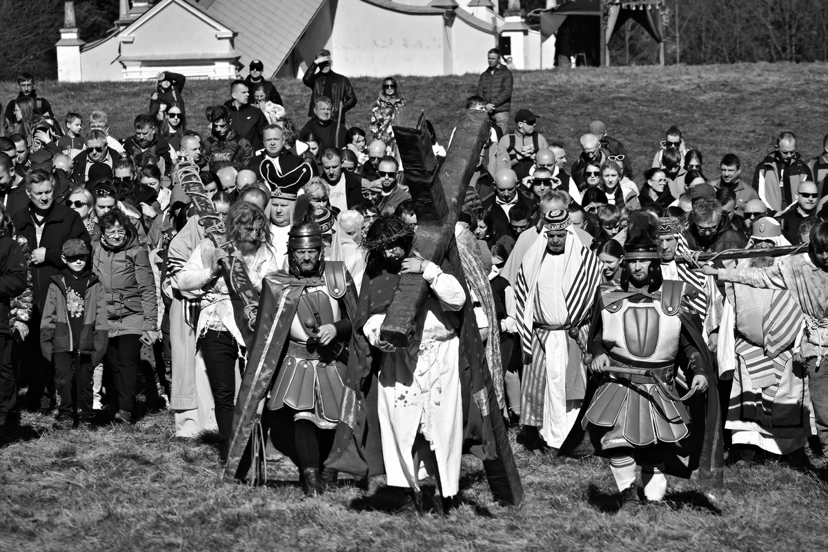 Mystery of the Passion 5