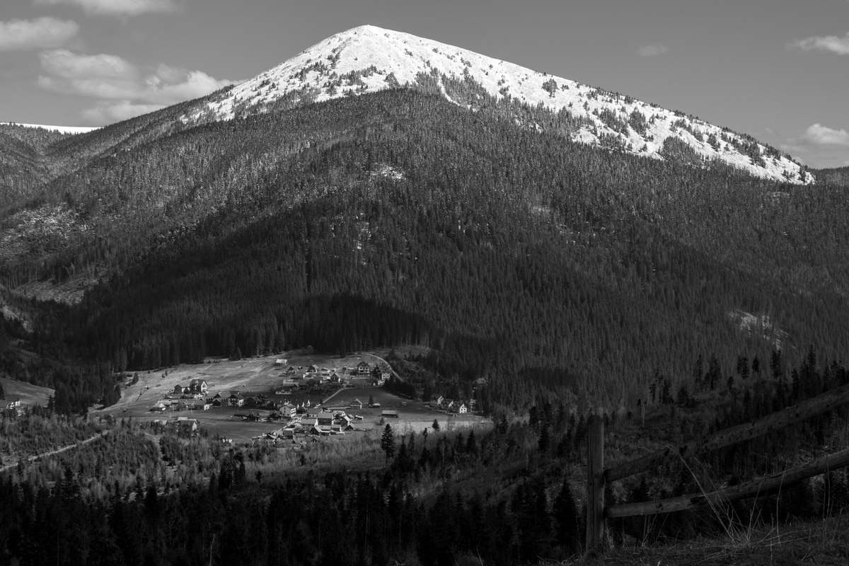 Гора Хом'як 2