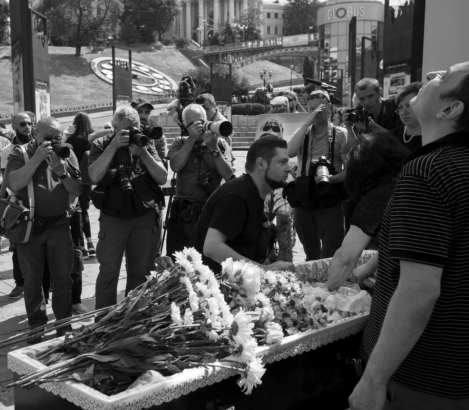 20.06.23 Київ, Майдан Незалежності, прощання з загиблим захисником Іваном Шульгою