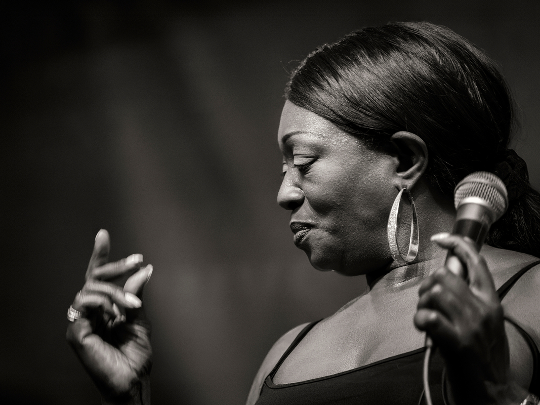 8 - Shana Waterstown