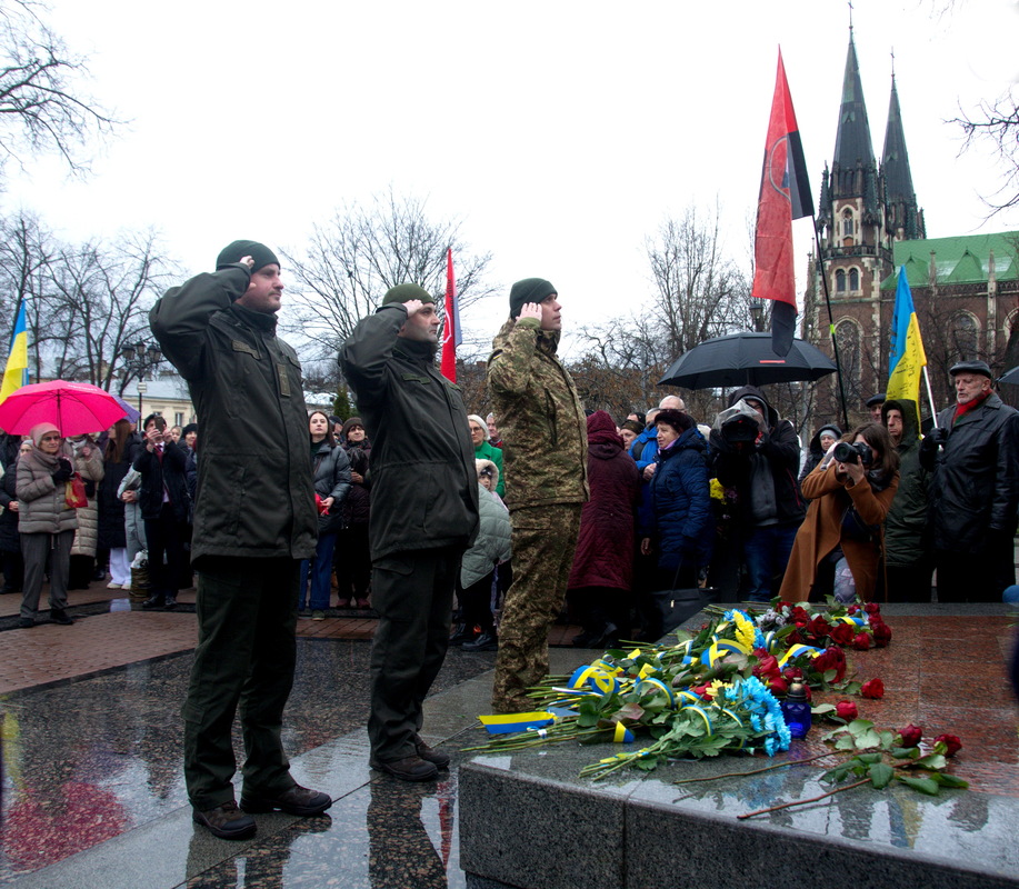 Військове вітання