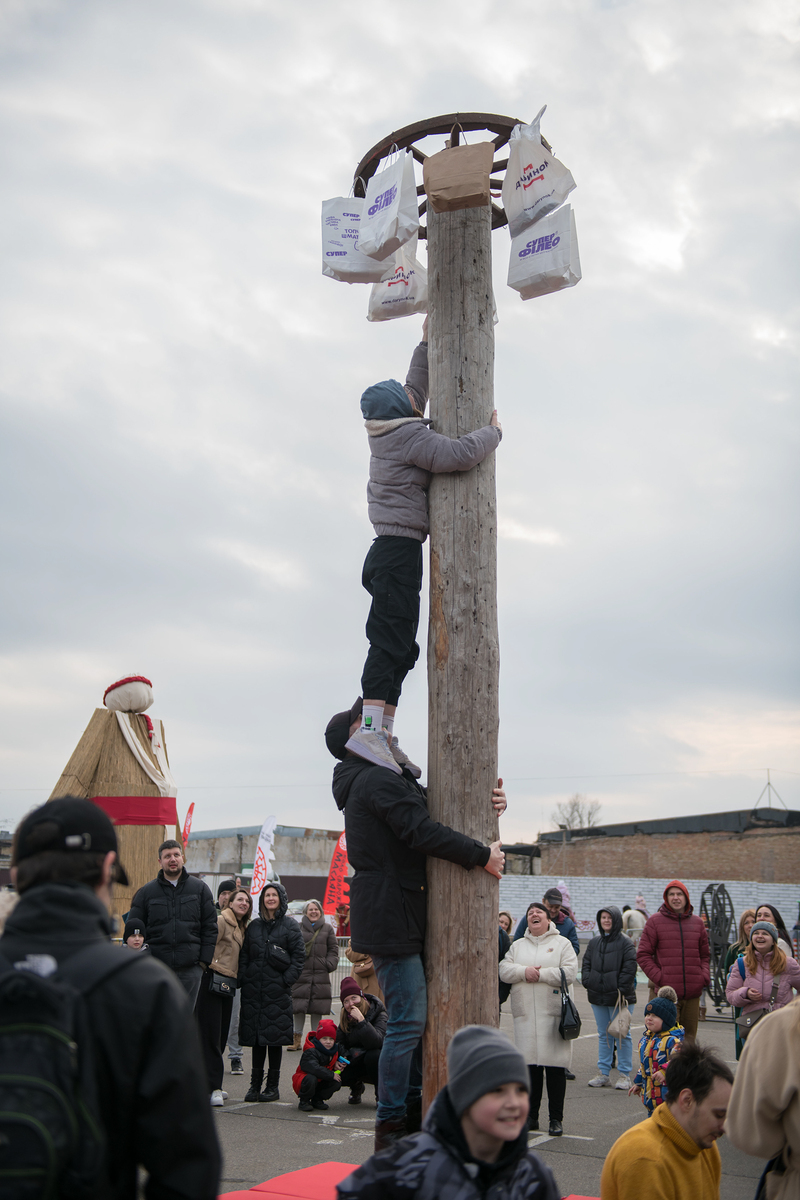 Подарунок будь-якою ціною