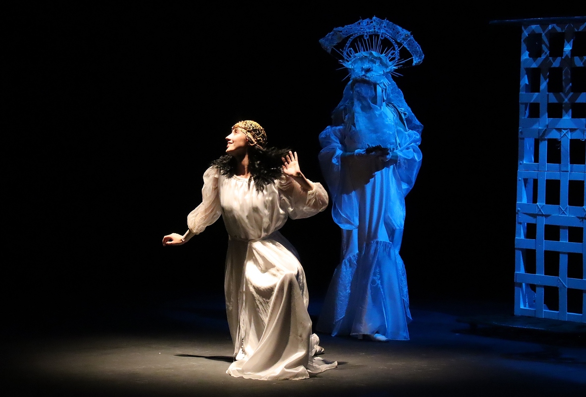 Кохання паночки