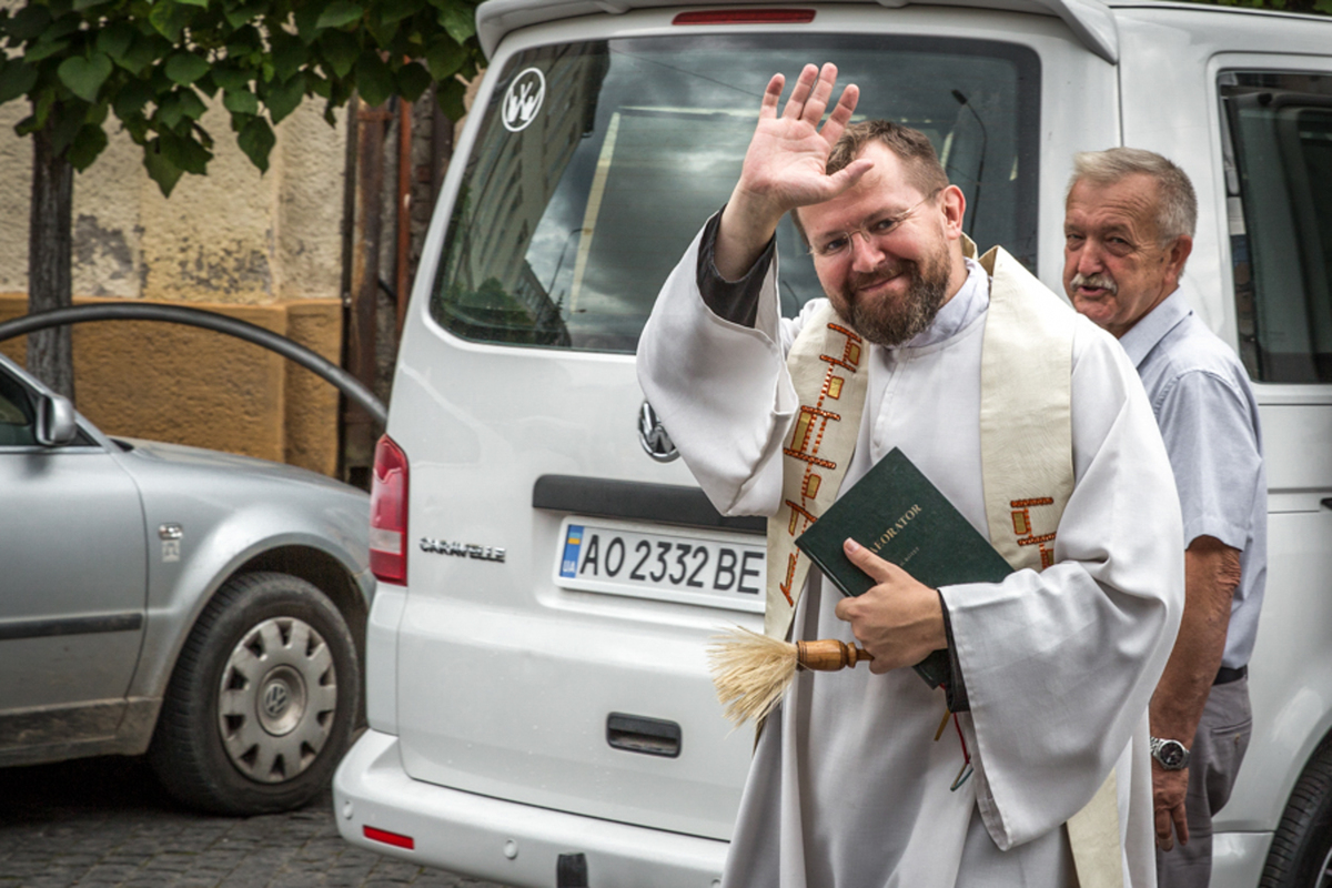 06.08.2023 м.Хуст Україна Освячення авто 