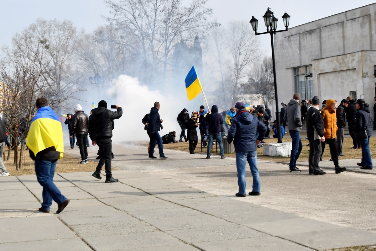 ПРАПОР ПРОТИ МЕТАЛА