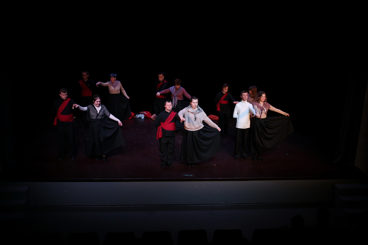 Театр толерантності 