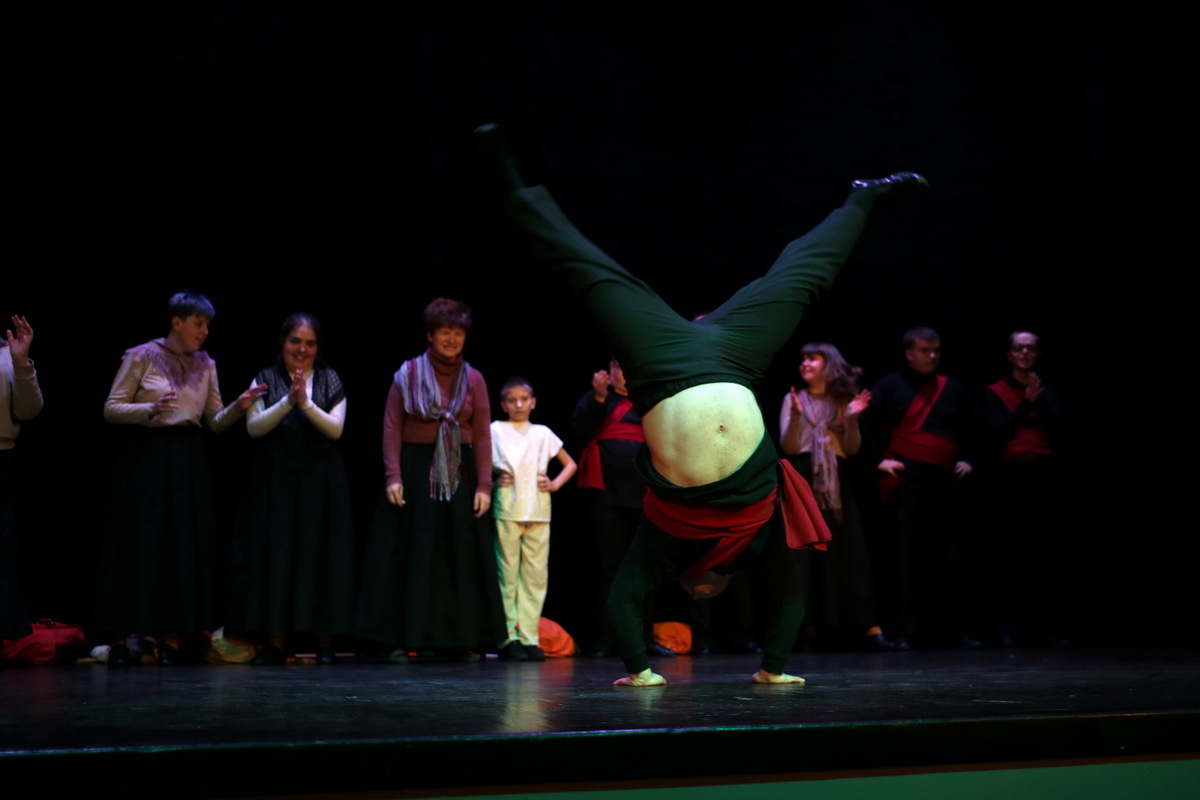 Театр толерантності 