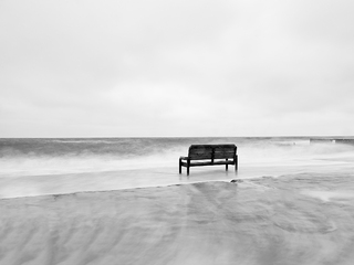 Море без глядачів