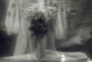 На згадку про автентичні почуття