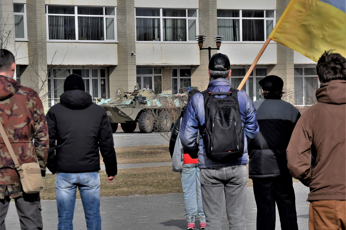 Ми з України спец тема