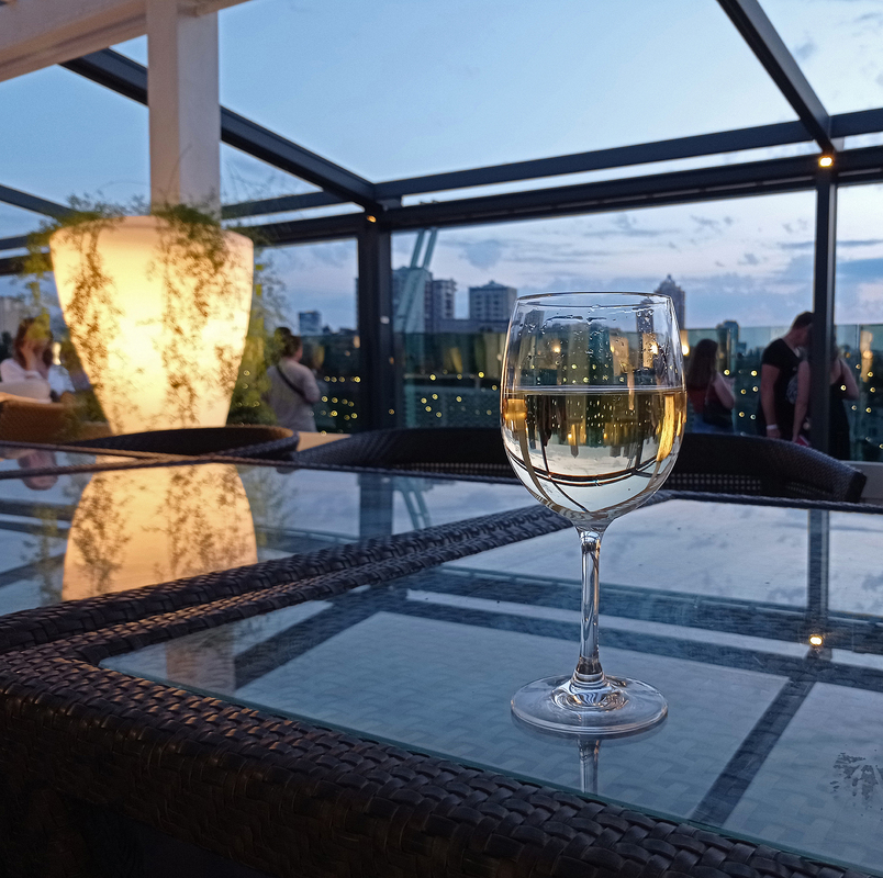 Милуючись та насолоджуючись містом