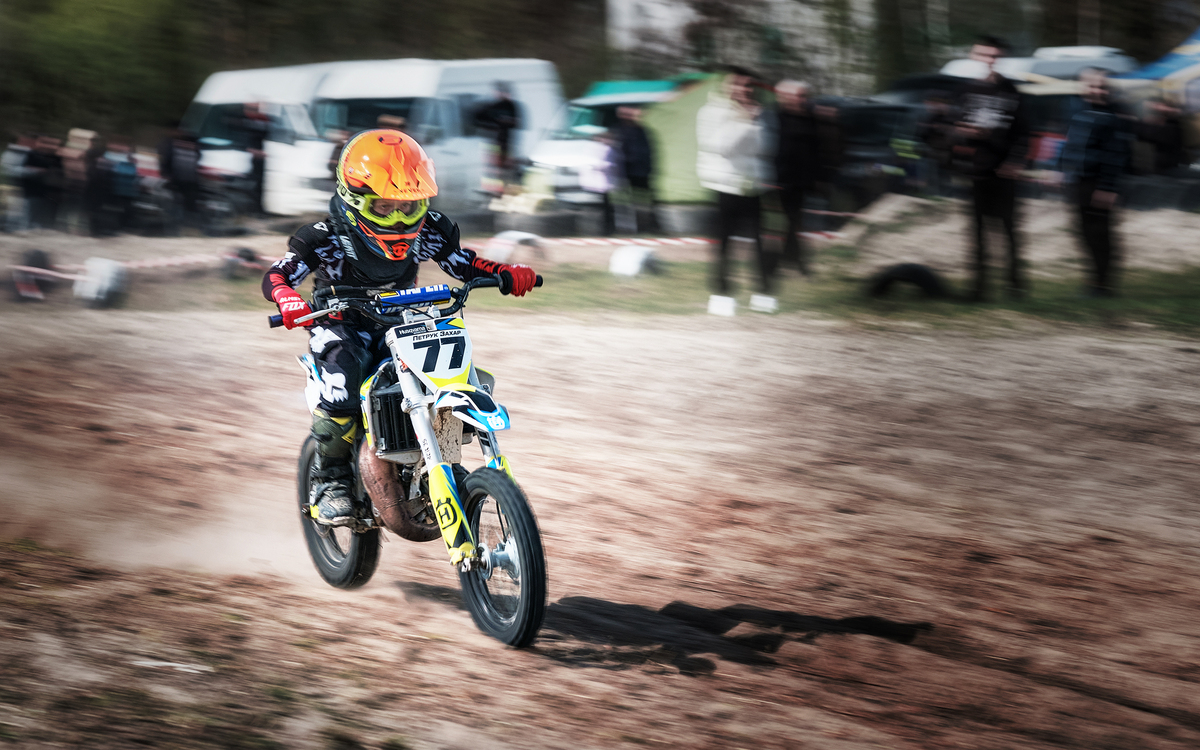 В обіймах перегонів