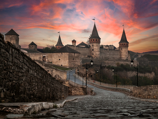 Фортеця на світанку